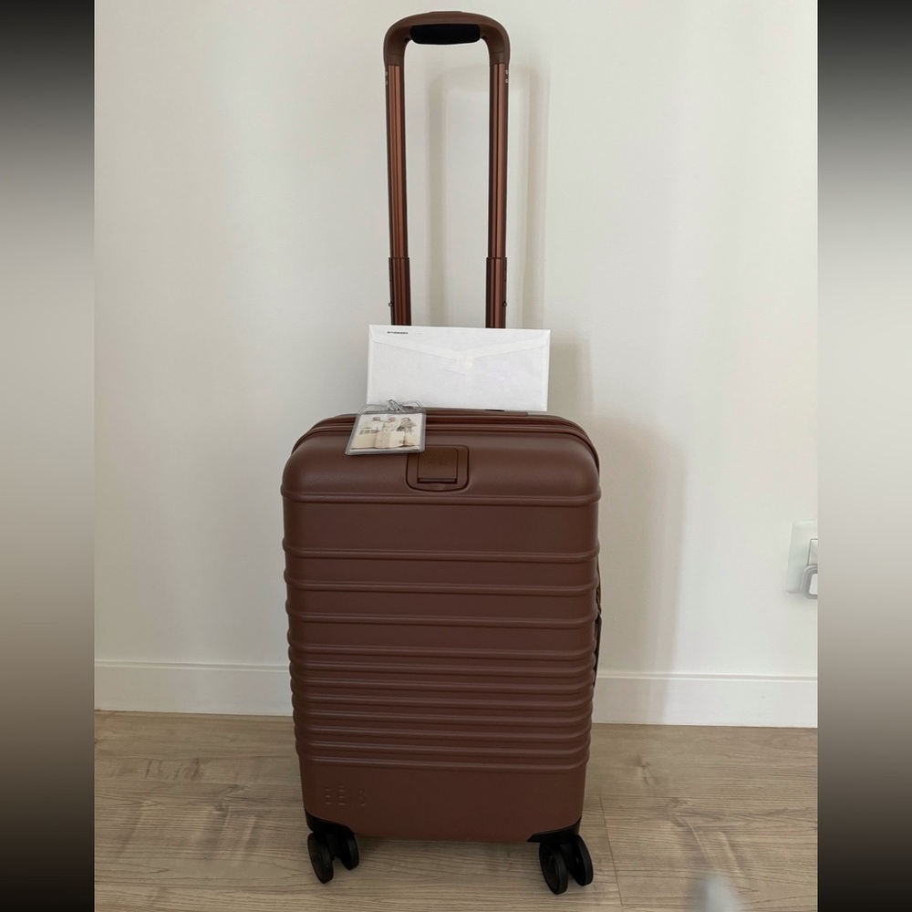 The Carry-On Roller in Maple
